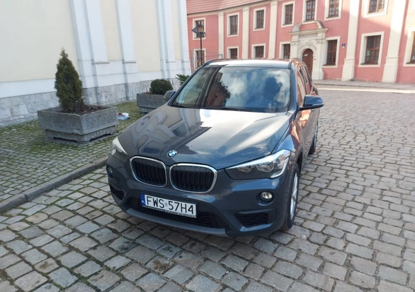 BMW X1 cena 77500 przebieg: 84000, rok produkcji 2017 z Wschowa małe 667